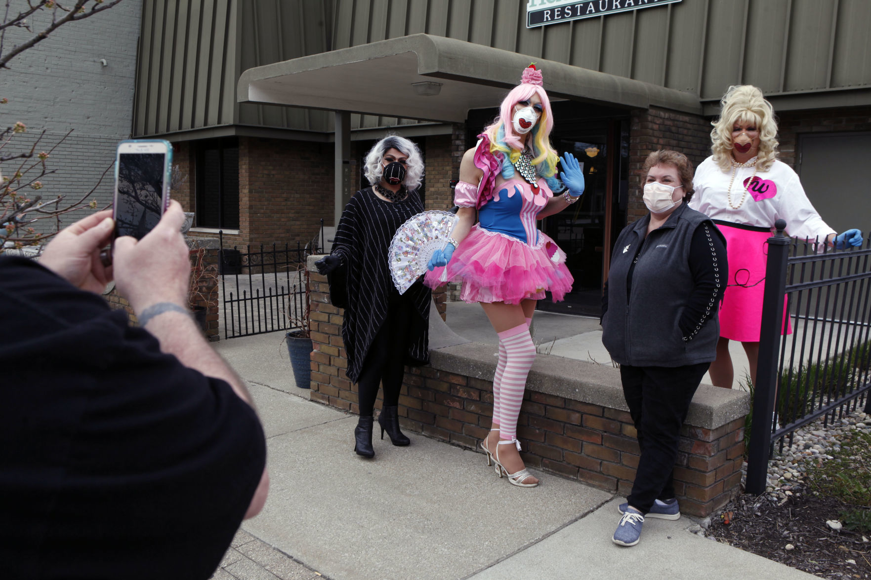 Gallery: "Dragside" pickup